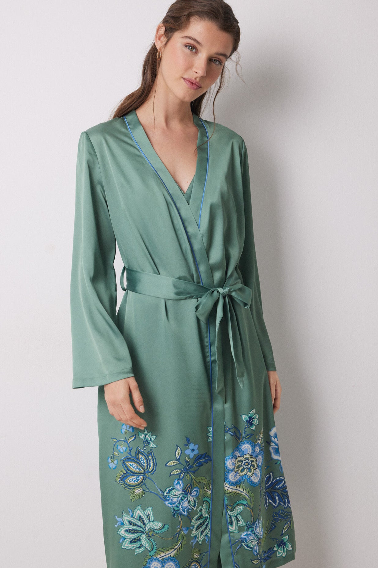 Green Robe|Green satin midi robe with flowers|Women'secret – Women