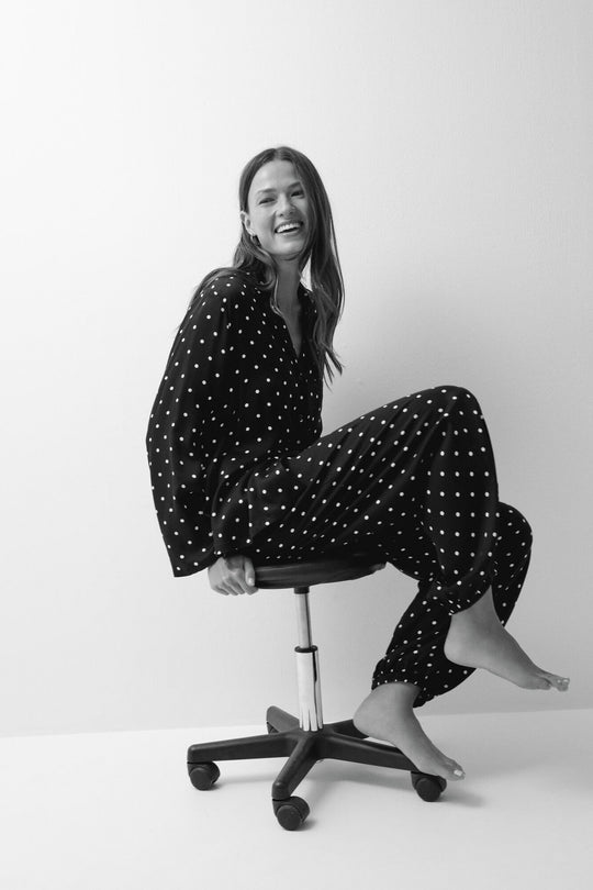 Black classic pyjamas polka-dots