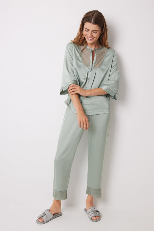 Long green chiffon pajamas