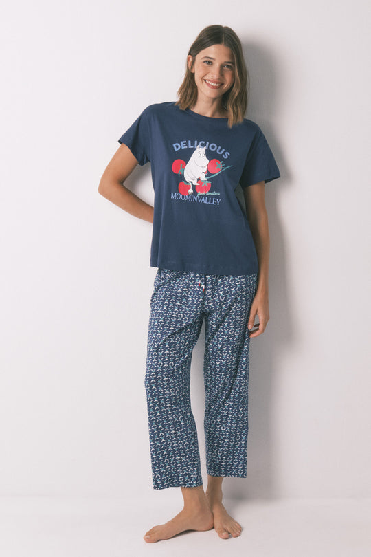 100% cotton Moomin Capri pyjamas in blue
