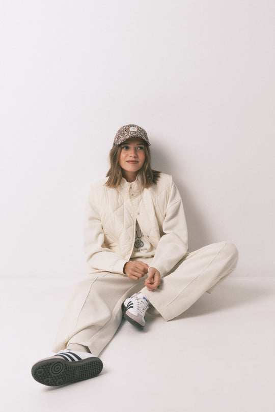 Short reversible animal print jacket