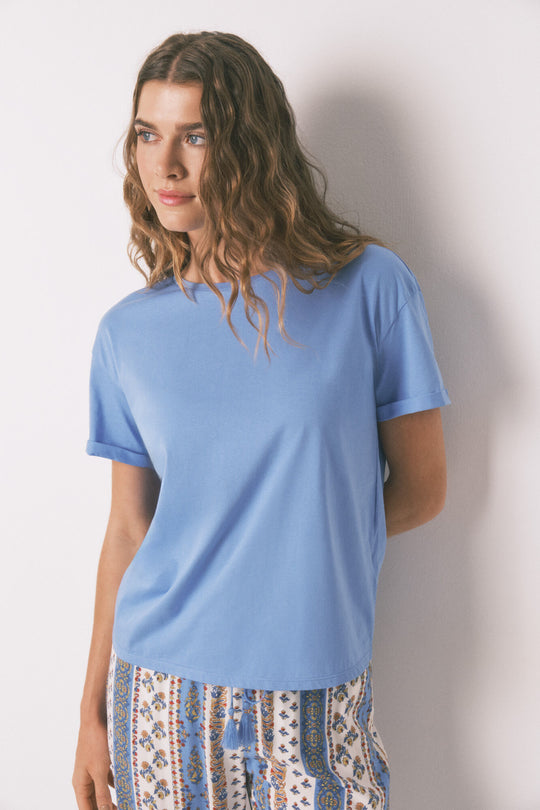 100% cotton blue T-shirt