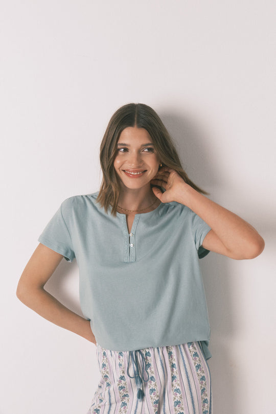 تيشيرت نسائي قطن أخضر 100٪ بأكمام قصيرة