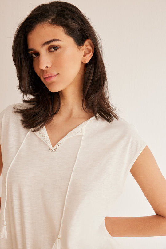 تي شيرت نسيج عاجي