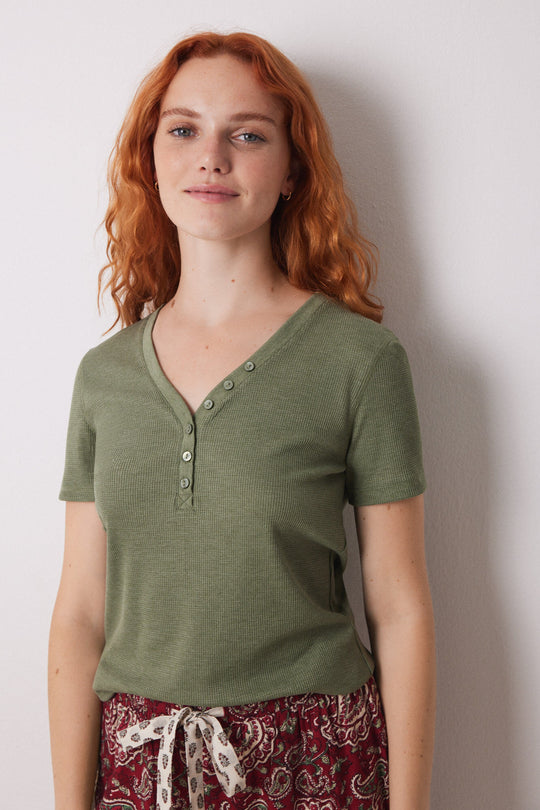 Green waffle fabric short sleeve -shirt