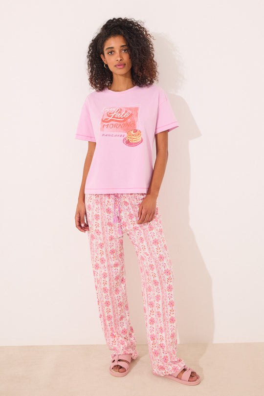 تيشيرت بأكمام قصيرة 100% قطن باللون الوردي