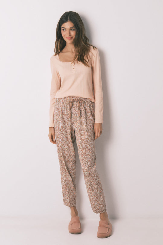 بيجاما طويلة قطنية بطبعة زهور وردية