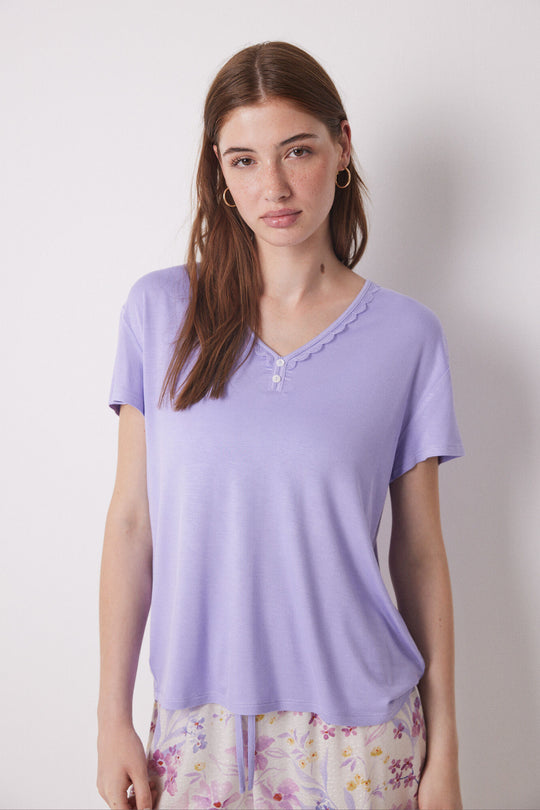 بيجاما بملمس ناعم كابري بنقشة زهرية