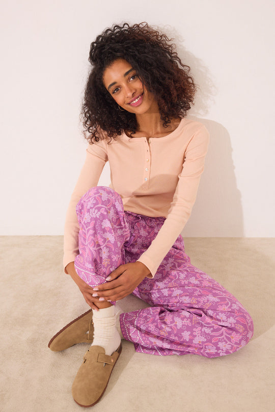 بنطلون طويل من الفيسكوز بنقشة زهور بوهو