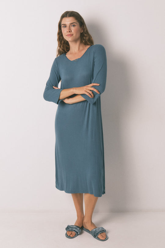 Green viscose midi nightgown