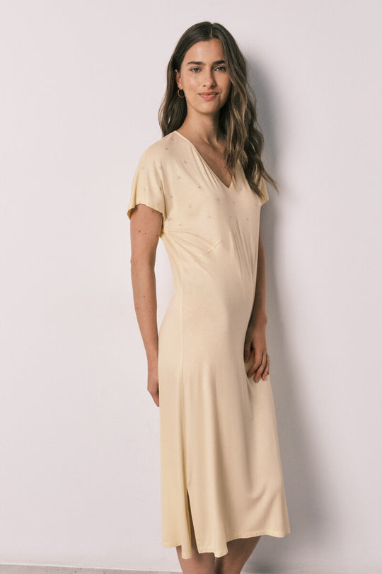 Yellow short nightgown