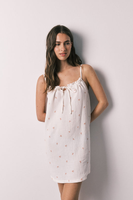White cotton short nightgown