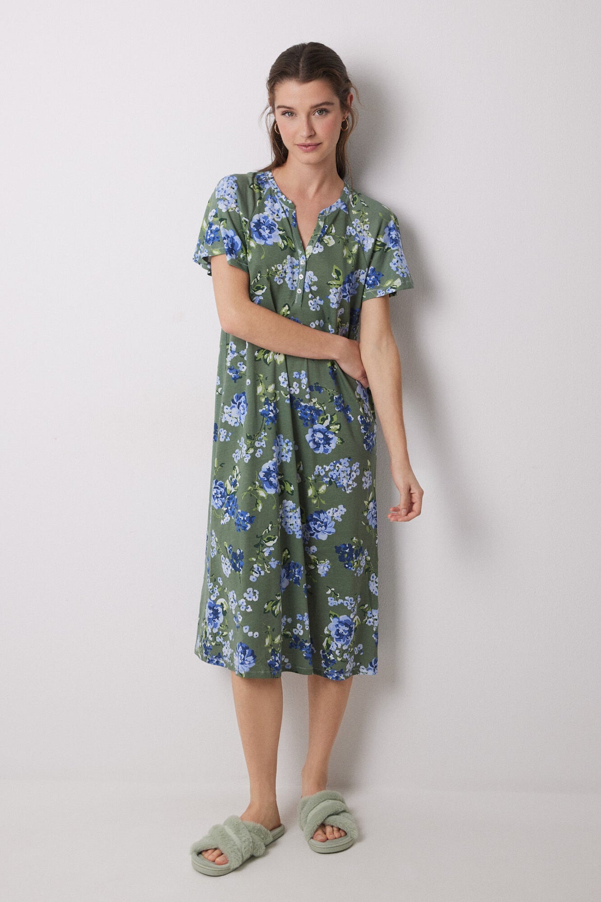 cotton midi night dress Green Print Night dress|Midi nightgown 100% cotton green  flowers|Womens'ecret – Women'secret KSA