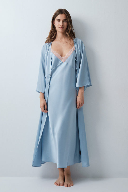 Satin-finish puffed sleeve long robe