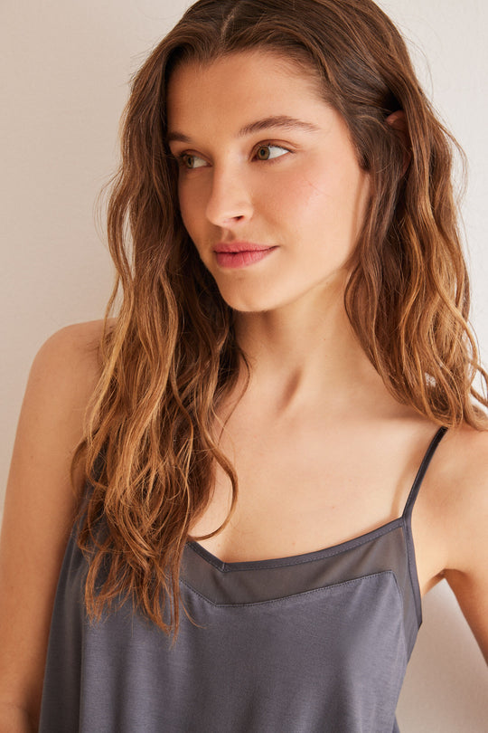 بيجاما كابري بنجمة رمادية بلون رمادي داكن