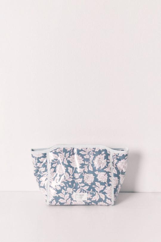 حقيبة مكياج متوسطة زرقاء بطبعة زهور