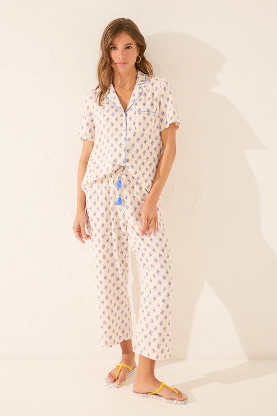 بيجاما نسائية طويلة كلاسيكية من الفيسكوز بلون بيج