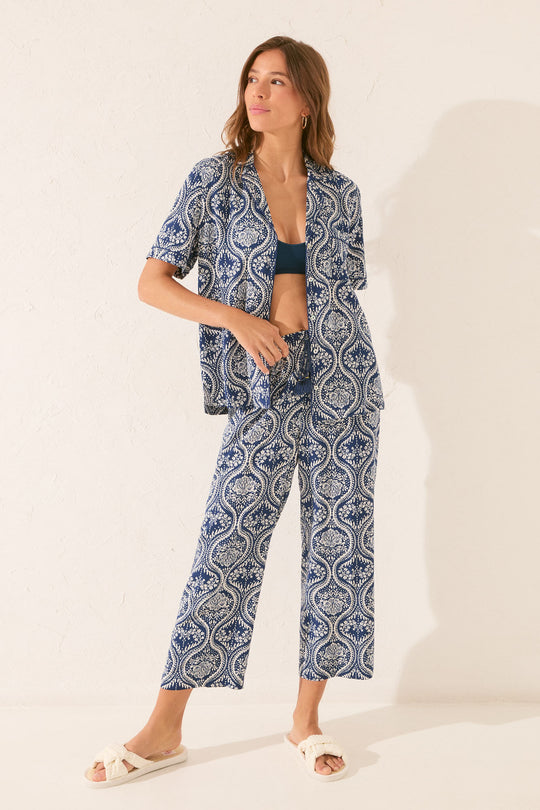 Capri allover print classic pyjamas