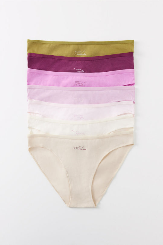 Pack of 7 classic cotton panties with message