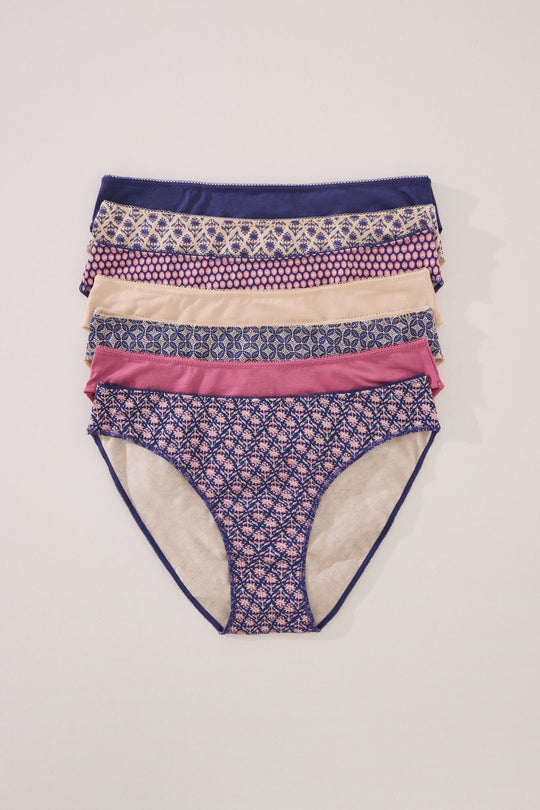 طقم من 7 سراويل داخلية قطنية كلاسيكية بطبعات منوعة