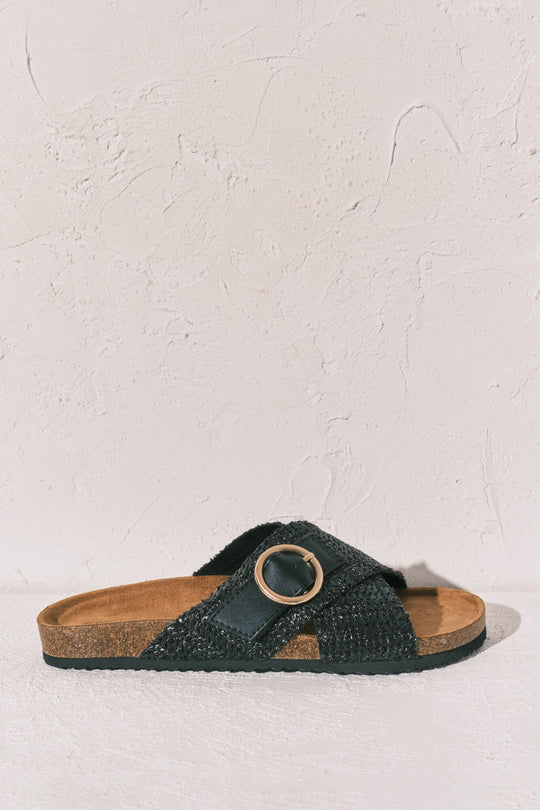 Black crossed straps bio sandals