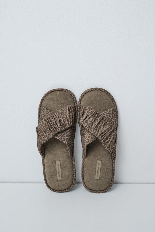 Animal print slippers travel pack
