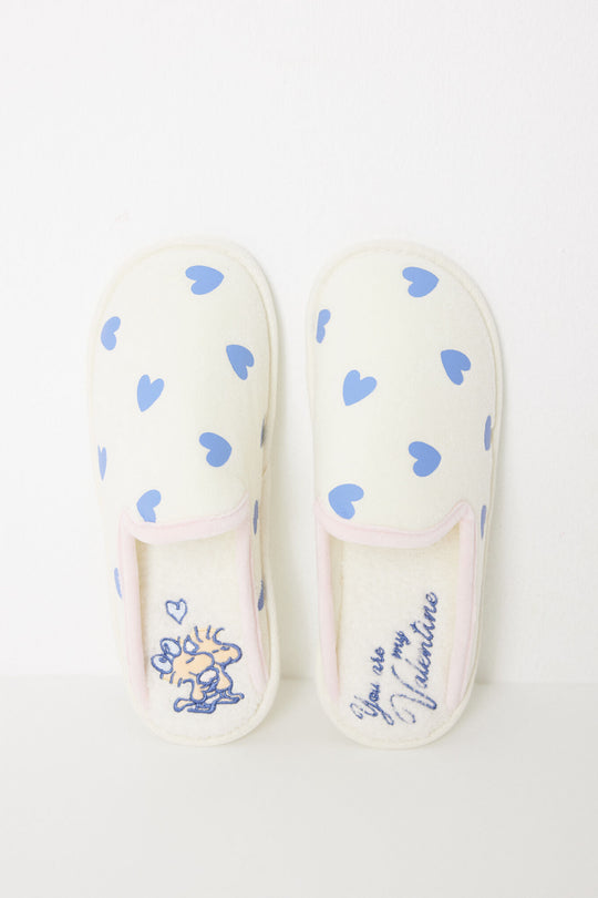 Velour heart slippers