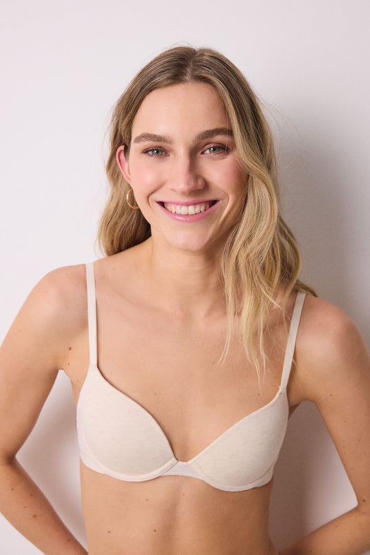 حمالة صدر كلاسيكية جميلة من القطن العاجي الناعم