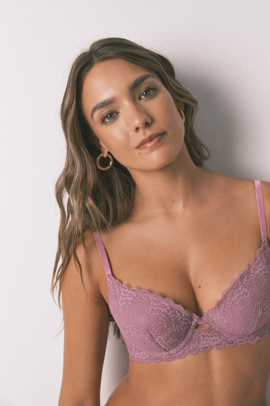 GORGEOUS pink lace push-up bra