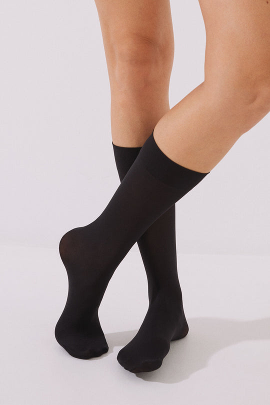 2-pack black 50 denier pop socks